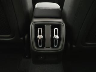 VOLVO XC40 usata, con Sensori di parcheggio posteriori