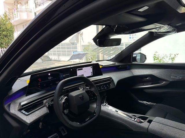 PEUGEOT 3008 usata, con Isofix