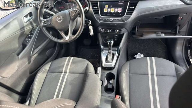 OPEL Crossland usata, con Autoradio