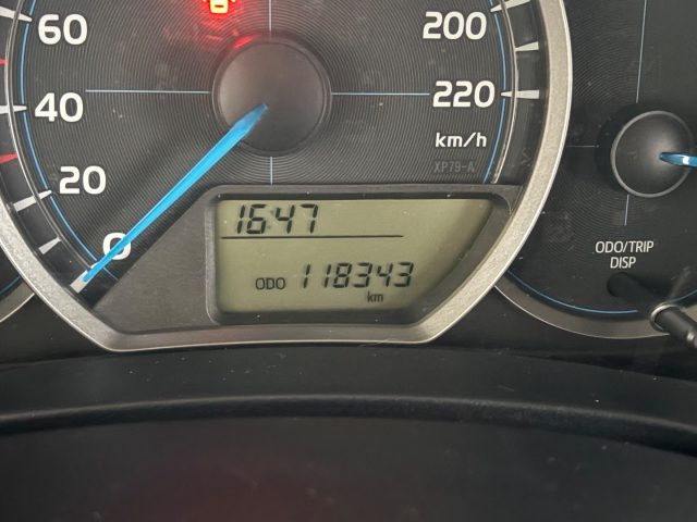 TOYOTA Yaris usata, con Volante in pelle