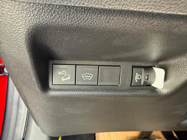 JEEP Avenger usata, con Bluetooth