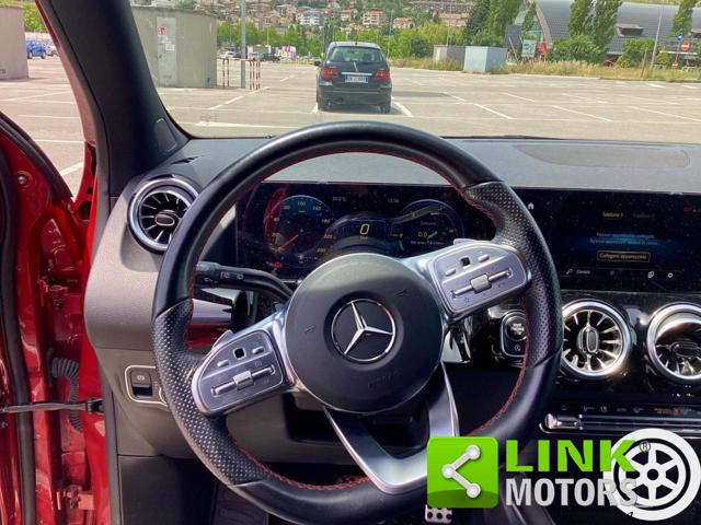 MERCEDES-BENZ GLA 200 usata, con Cronologia tagliandi