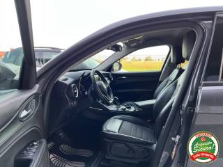 ALFA ROMEO Stelvio usata, con Controllo automatico clima