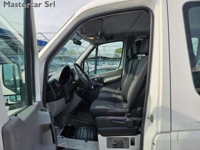 VOLKSWAGEN Crafter usata 9