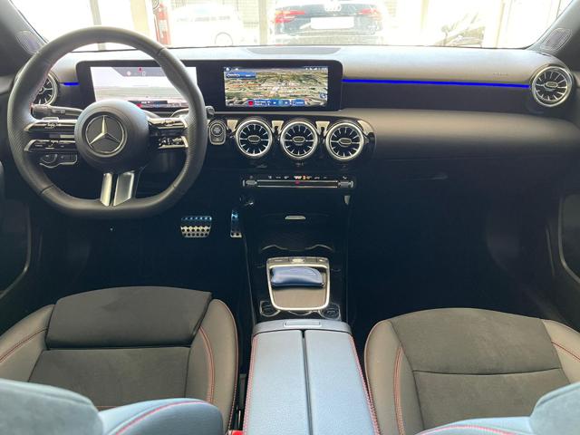 MERCEDES-BENZ A 200 usata, con Interni in pelle