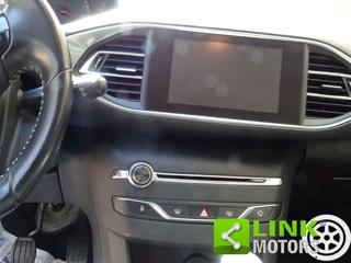 PEUGEOT 308 usata, con Fendinebbia