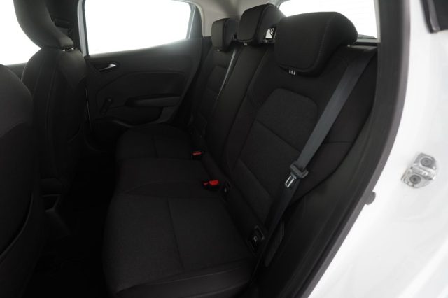 RENAULT Clio usata 9