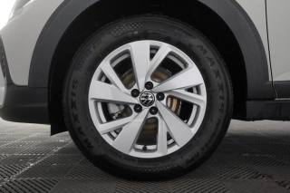 VOLKSWAGEN Taigo usata 8