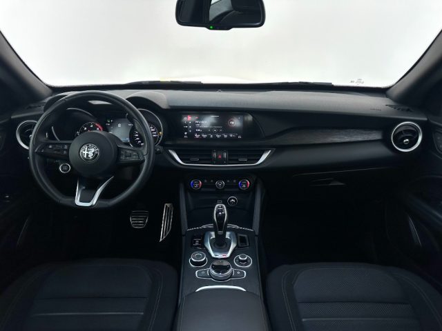 ALFA ROMEO Stelvio usata, con Autoradio
