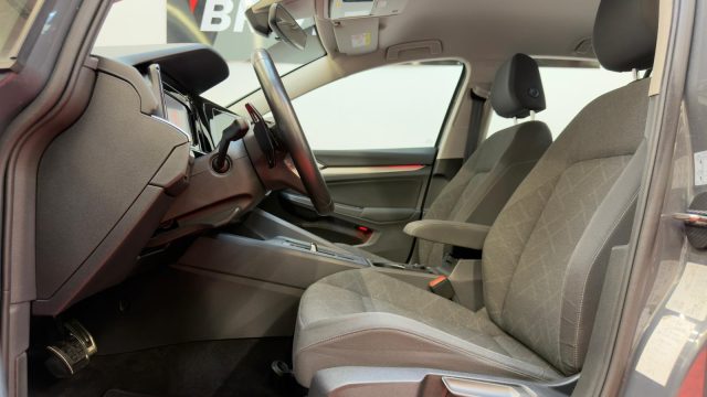 VOLKSWAGEN Golf usata, con Boardcomputer