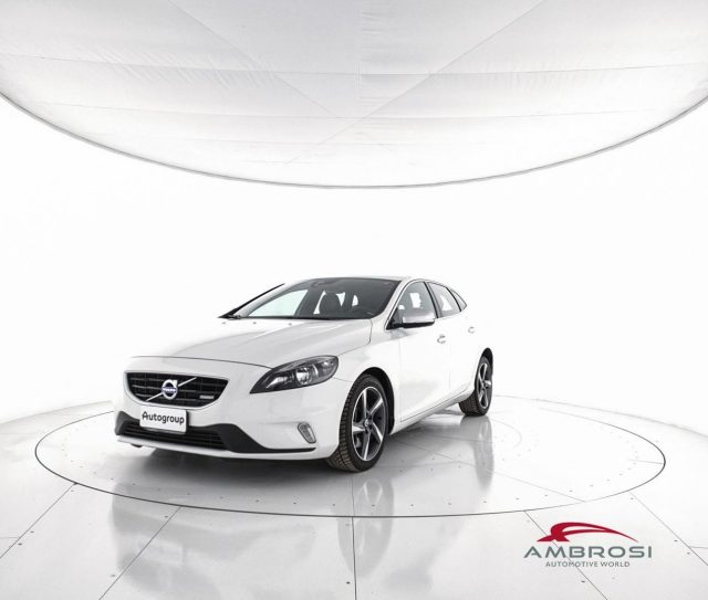 VOLVO V40 usata 0