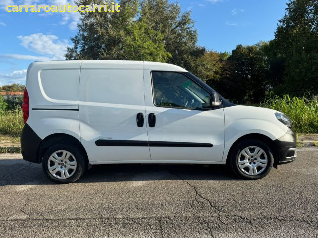 FIAT Doblo usata, con Airbag