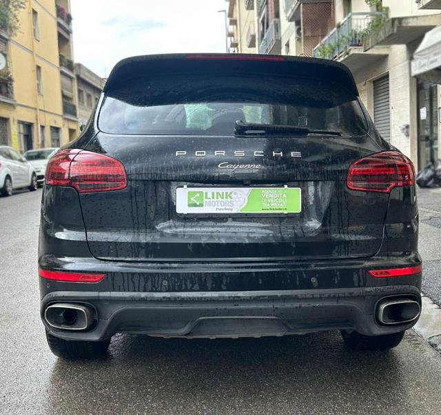 PORSCHE Cayenne usata, con MP3