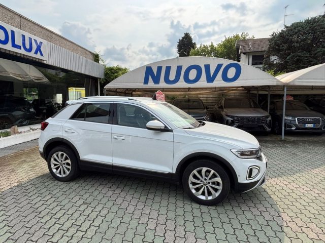 VOLKSWAGEN T-Roc usata, con Alzacristalli elettrici
