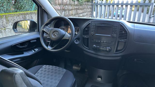 MERCEDES-BENZ Vito usata, con Controllo automatico clima