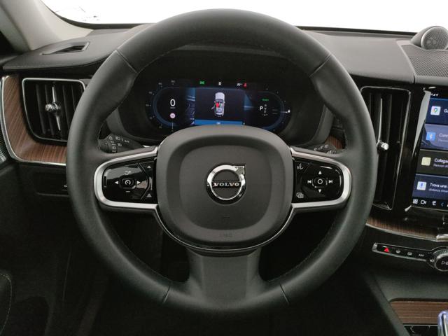 VOLVO XC60 usata, con Interni in pelle