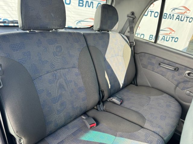 HYUNDAI Atos usata, con Chiusura centralizzata