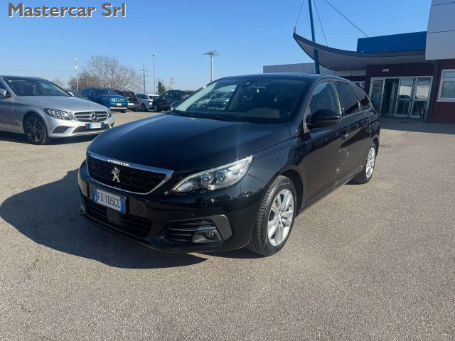PEUGEOT 308 usata, con Airbag