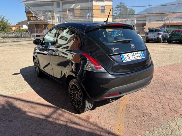 LANCIA Ypsilon usata, con Airbag Passeggero