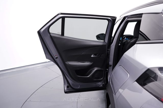 PEUGEOT 2008 usata, con Volante multifunzione