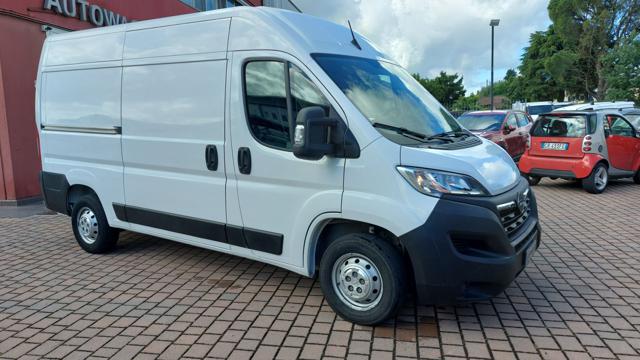 OPEL Movano usata, con Alzacristalli elettrici