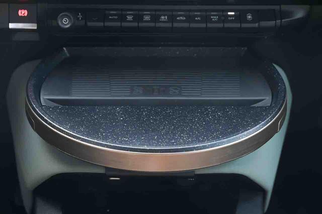 LANCIA Ypsilon usata, con USB
