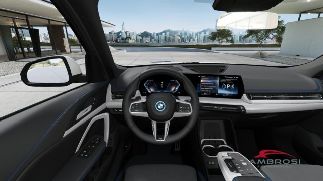 BMW iX1 usata 11