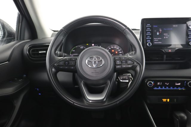 TOYOTA Yaris usata 11