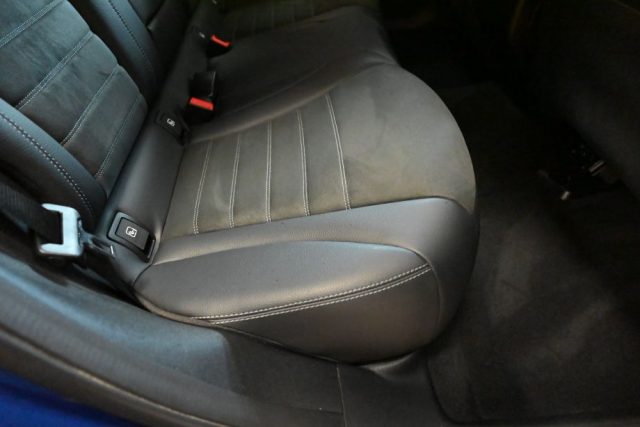 MERCEDES-BENZ GLC 300 usata 59