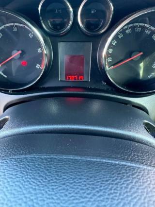 OPEL Meriva usata, con Controllo automatico clima