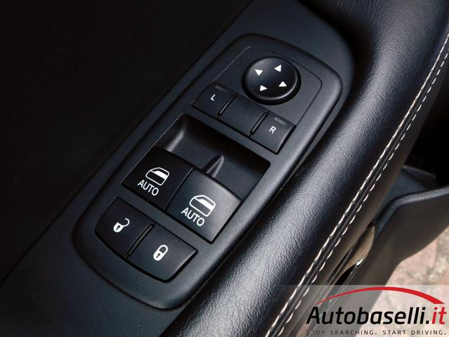 DODGE Charger usata, con Apple CarPlay