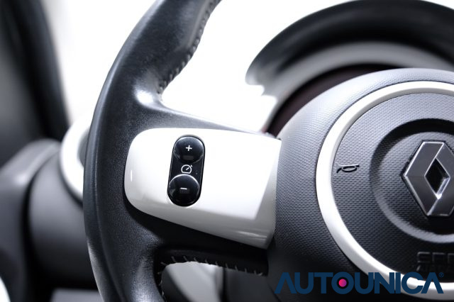 RENAULT Twingo usata, con Chiusura centralizzata telecomandata