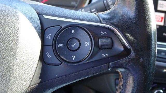 OPEL Crossland X usata 85