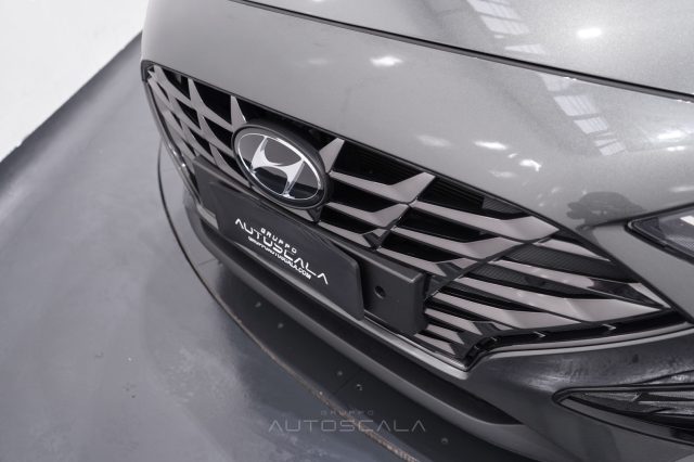 HYUNDAI i30 usata 32