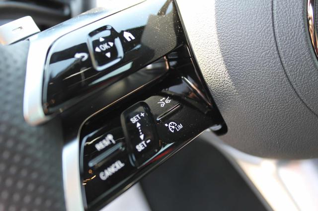 MERCEDES-BENZ GLC 220 usata, con Cruise Control