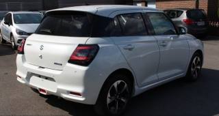 SUZUKI Swift usata, con Autoradio