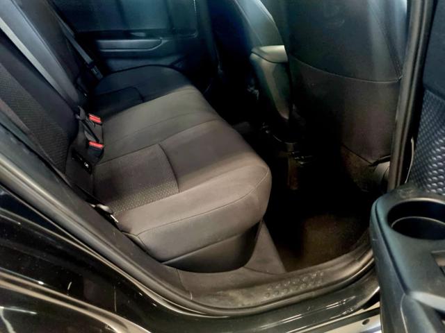 TOYOTA C-HR usata, con USB