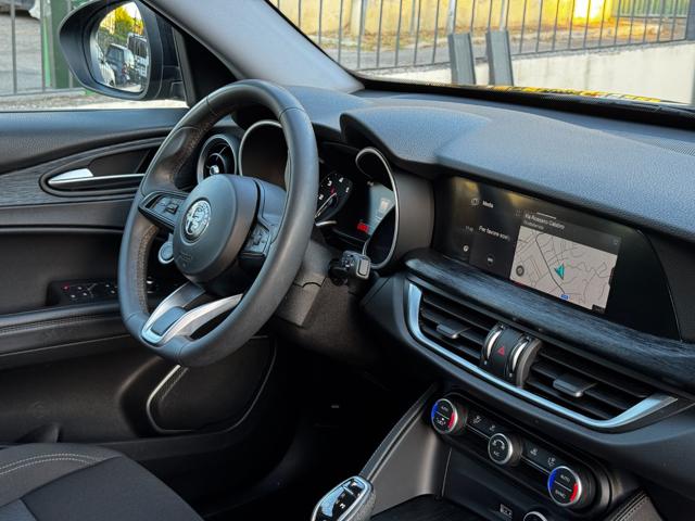 ALFA ROMEO Stelvio usata, con Sistema di navigazione