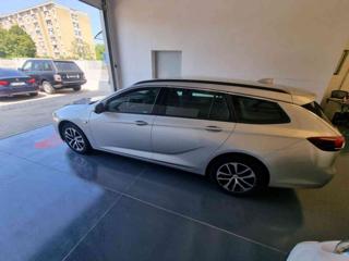 OPEL Insignia usata, con Bracciolo