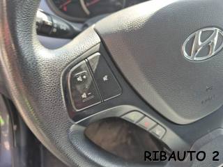HYUNDAI i10 usata, con Controllo trazione