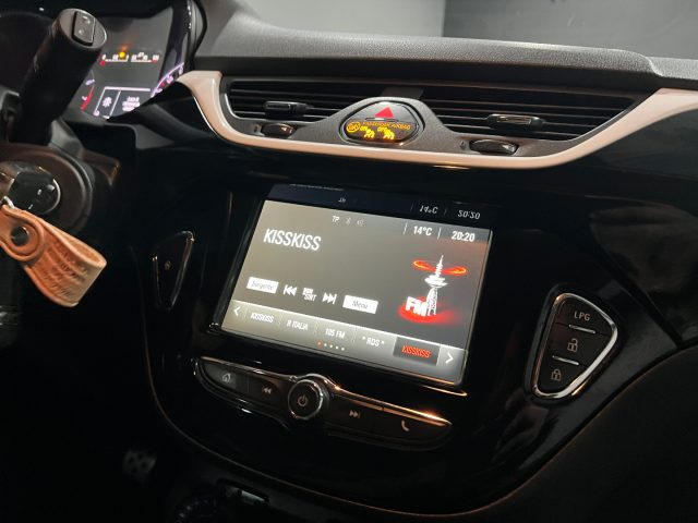 OPEL Corsa usata, con Boardcomputer