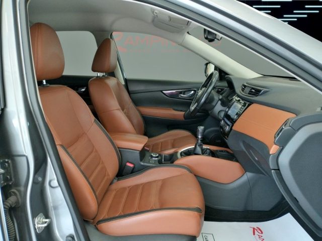 NISSAN X-Trail usata 18