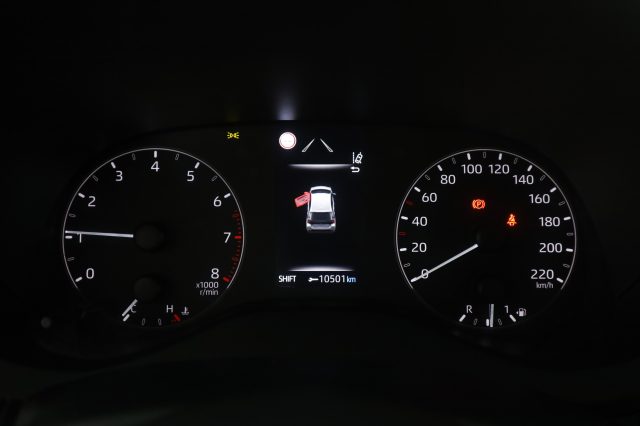 TOYOTA Yaris usata 6