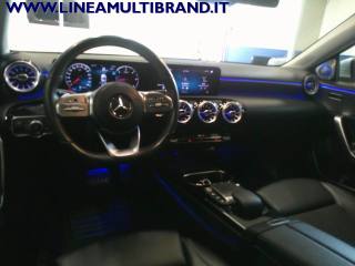 MERCEDES-BENZ A 180 usata, con Leve al volante
