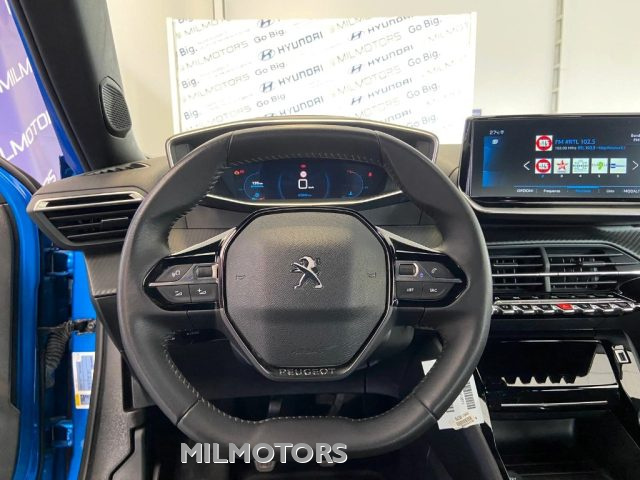 PEUGEOT 2008 usata, con Specchietti laterali elettrici