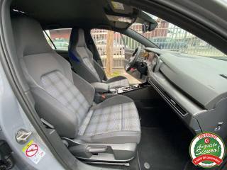 VOLKSWAGEN Golf usata, con Cruise Control