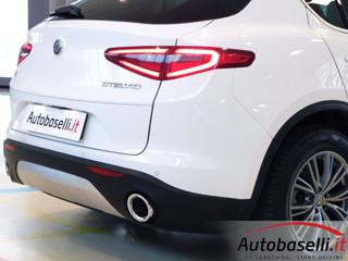 ALFA ROMEO Stelvio usata, con Sensori di parcheggio anteriori