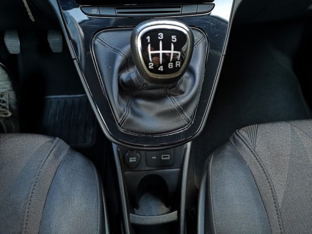 LANCIA Ypsilon usata, con Touch screen