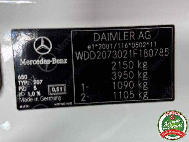MERCEDES-BENZ E 220 usata, con Sistema di navigazione