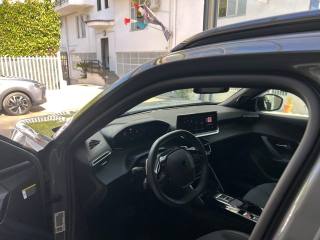 PEUGEOT 2008 usata, con Sensore di luce